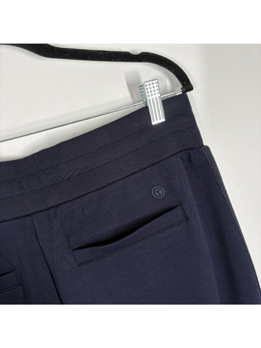 T By Talbots Women 1X Navy Blue AirKnit Stretch Wide Crop Side Stripe Pants NWOT - Picture 9 of 11